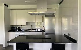 173A Amplio Apartamento Moderno